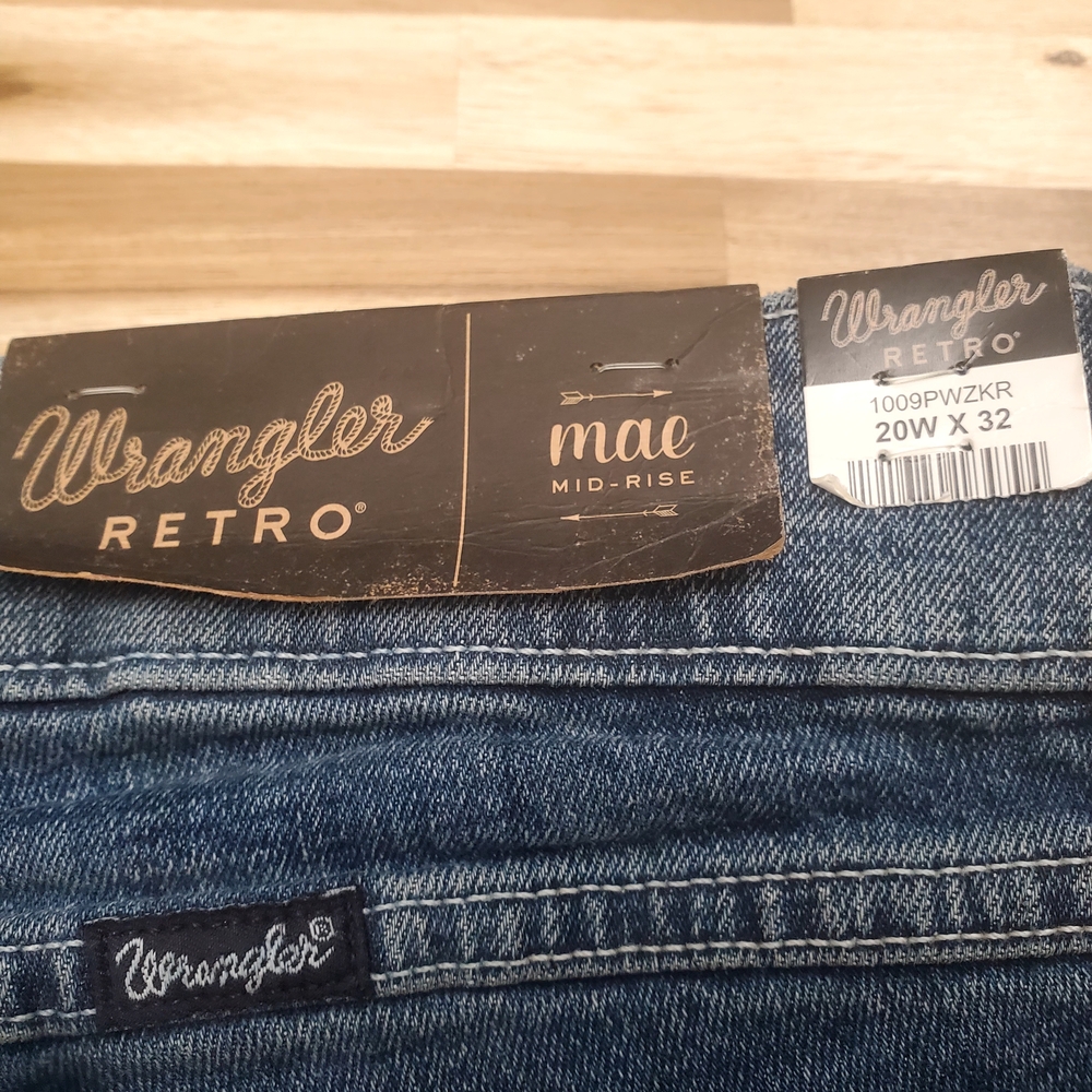 Wrangler Mae Mid-Rise Bootcut Jeans - Denim Blue